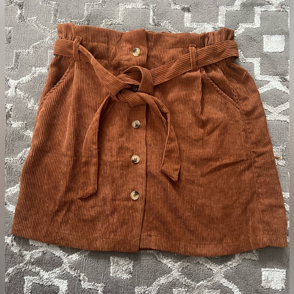 L Women Skirt